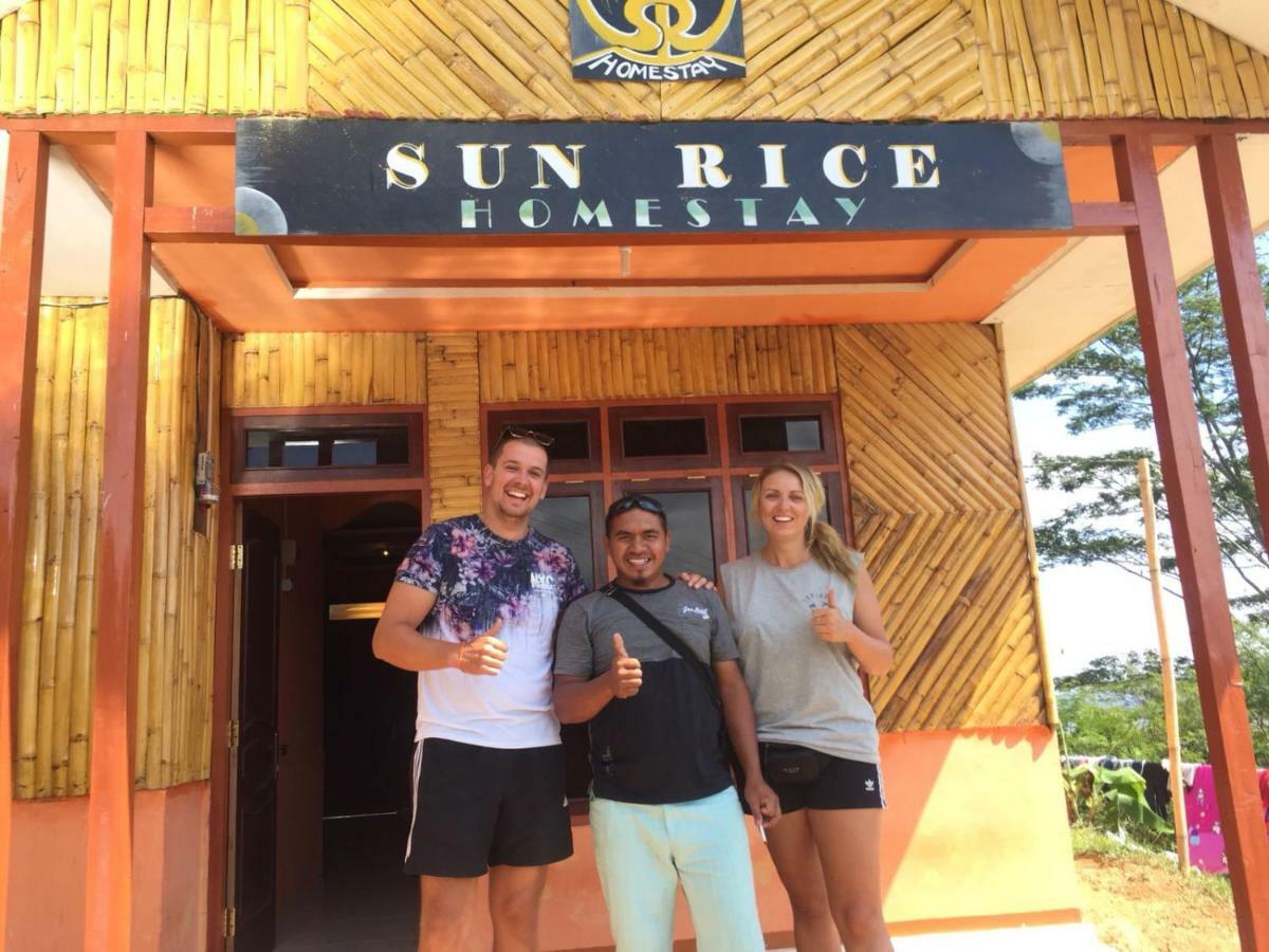 Sun Rice Homestay Ruteng Exterior photo